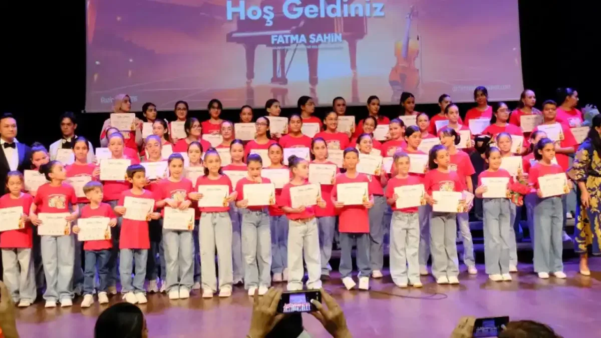 Gaziantep'te uluslararası çocuk kampı sona erdi