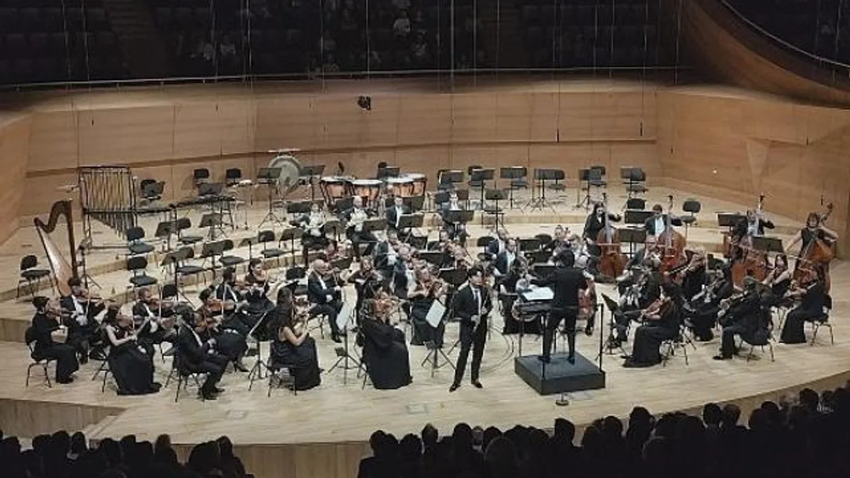 CSO DenizBank Konserleri zengin bir repertuarla sanatseverlerle buluştu