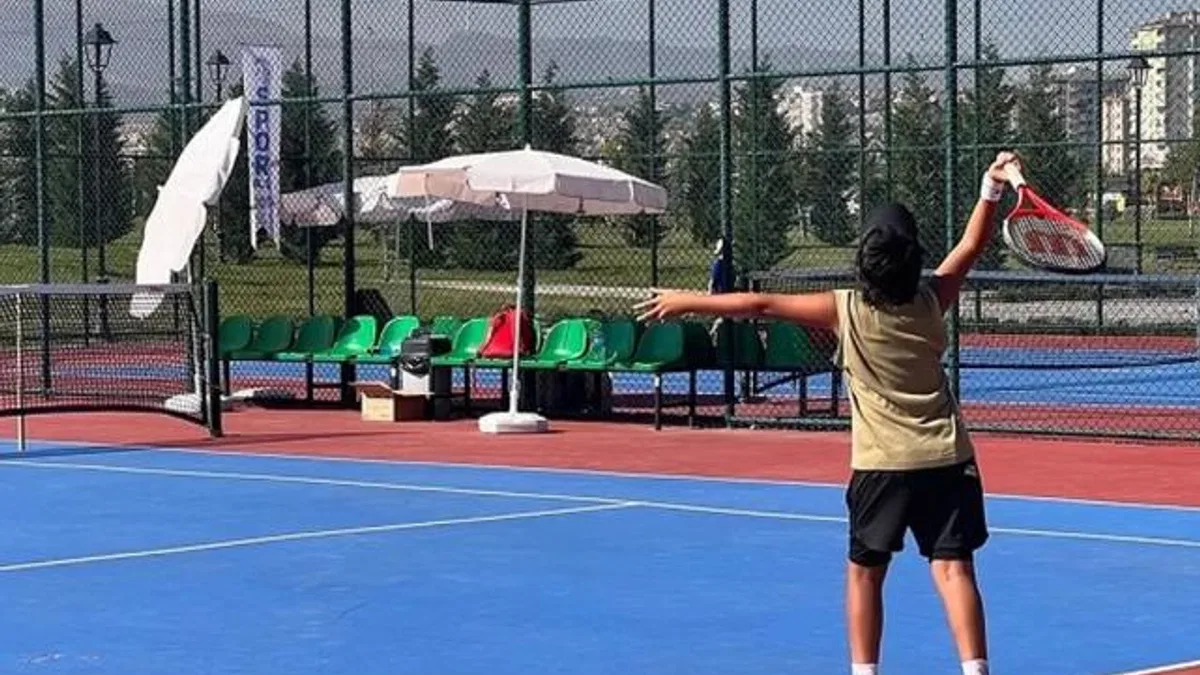 Kayseri Büyükşehir'den heyecanlı tenis turnuvası