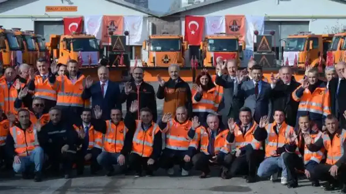 Yolların kahramanları kışa hazır... Karayolları makime parkı yenilendi