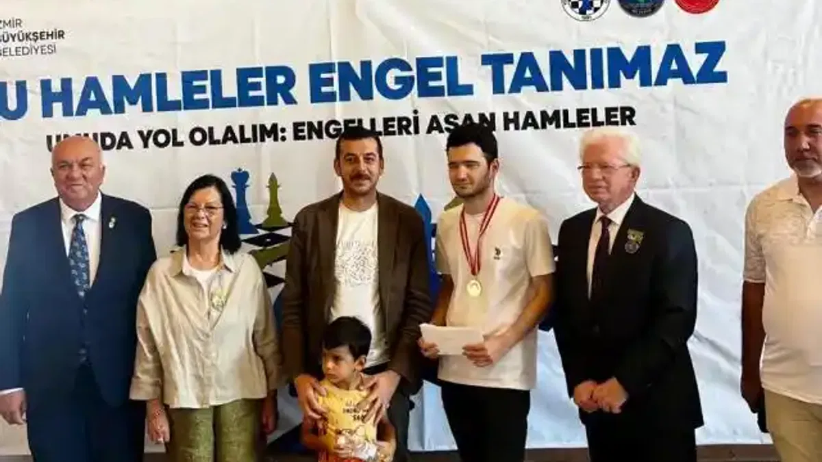 Satranç turnuvasında hamleler engelleri aştı