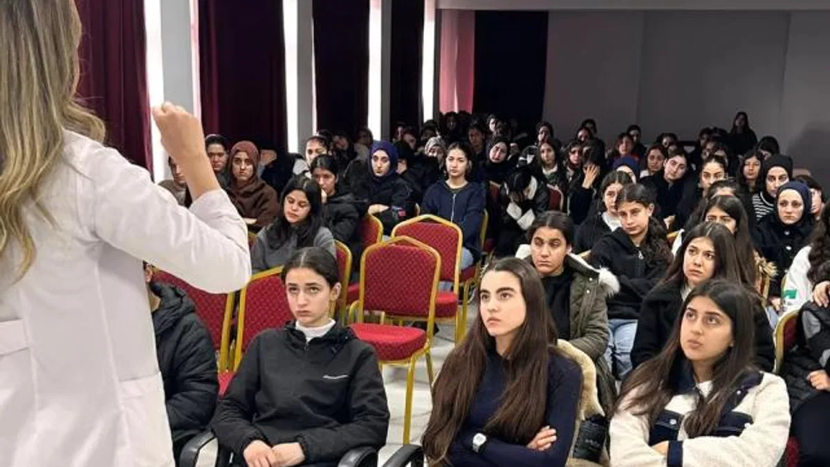 Batman Kozluk’ta 'sağlıklı çocuk sağlıklı gelecek' eğitimi