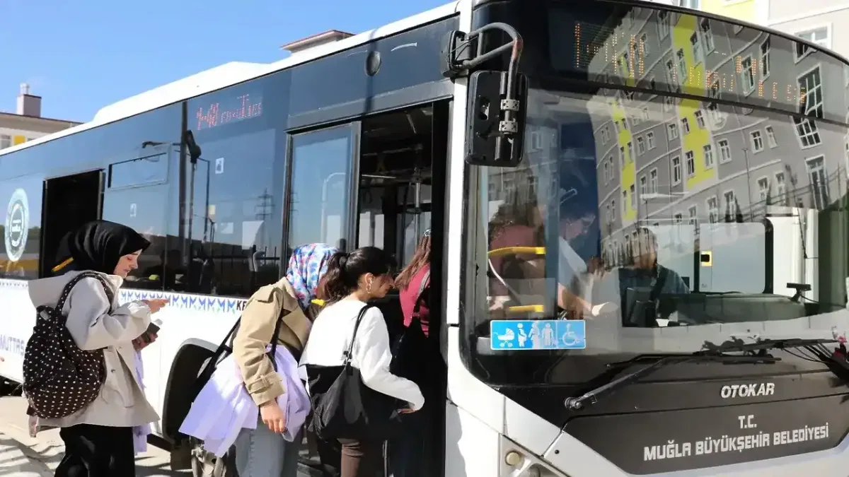 Kötekli'de öğrencilere ulaşım kolaylığı sağlandı