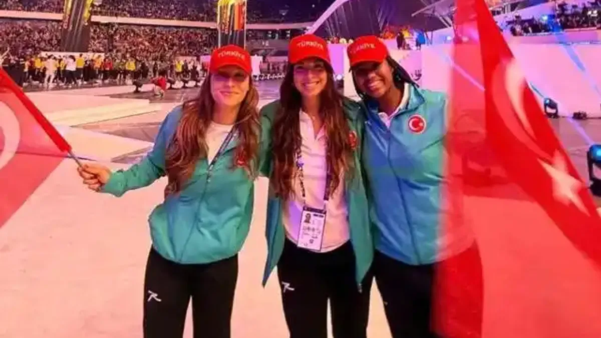 İzmirli sporcular ay-yıldız için ter döküyor