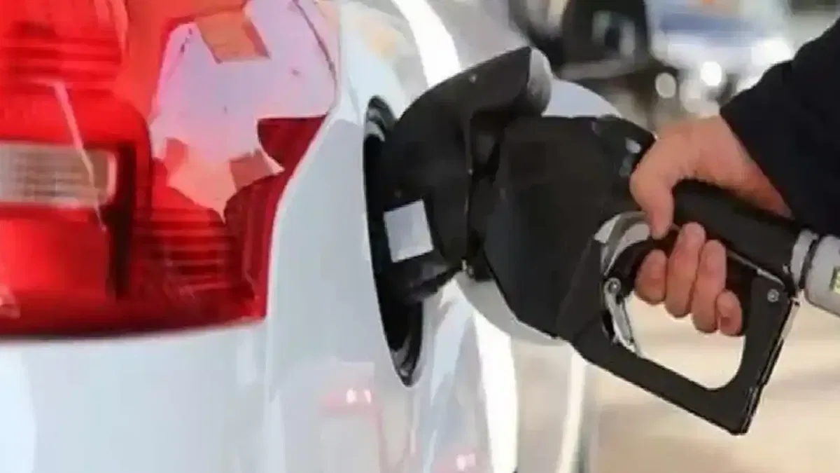 Motorinde yine yeni zam beklentisi... Litresi 100 lirayı aşabilir!