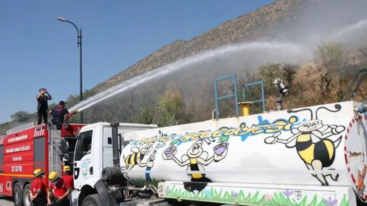 Kayseri Talas'ta Ali Dağı'na 'Alev Kalkanı'