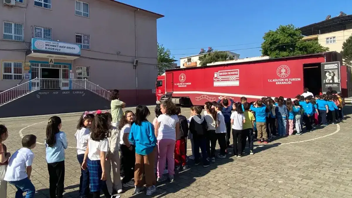 Gezen Sinema 81 ilin tamamına ulaştı