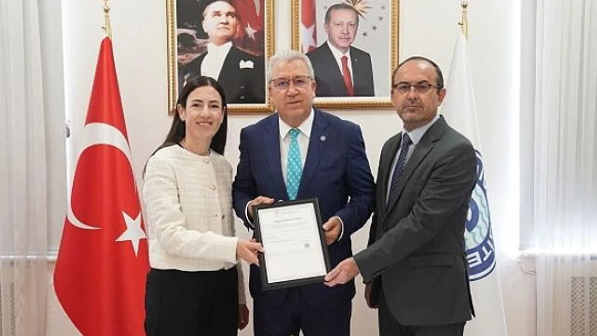 Ege Üniversitesi Petrol- Akaryakıt Analiz Laboratuvarı (EGE-PAL) yeniden akredite oldu