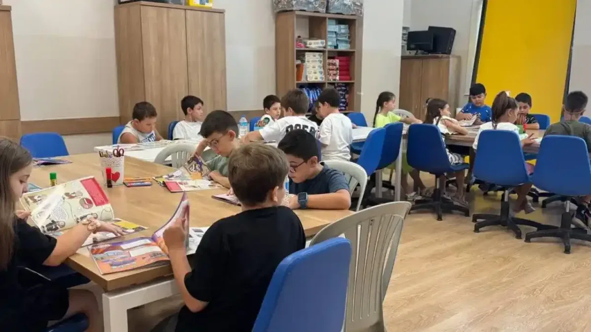 Sakarya'da genç düşünürlerden bilime renkli keşif