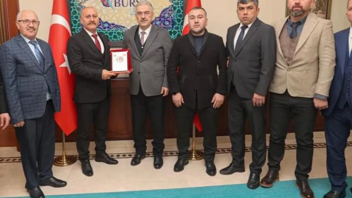 Dünya Türk Birliği'nden Bursa Valisi Ayyıldız'a ziyaret