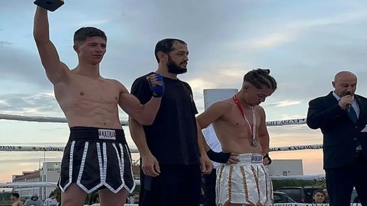Pazaryeri Spor Kulübü’nden kick boksta büyük başarı
