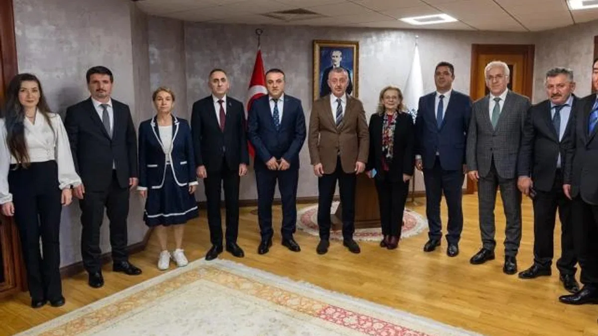 Kocaeli'de Başkan Büyükakın’a eğitime destek teşekkürü