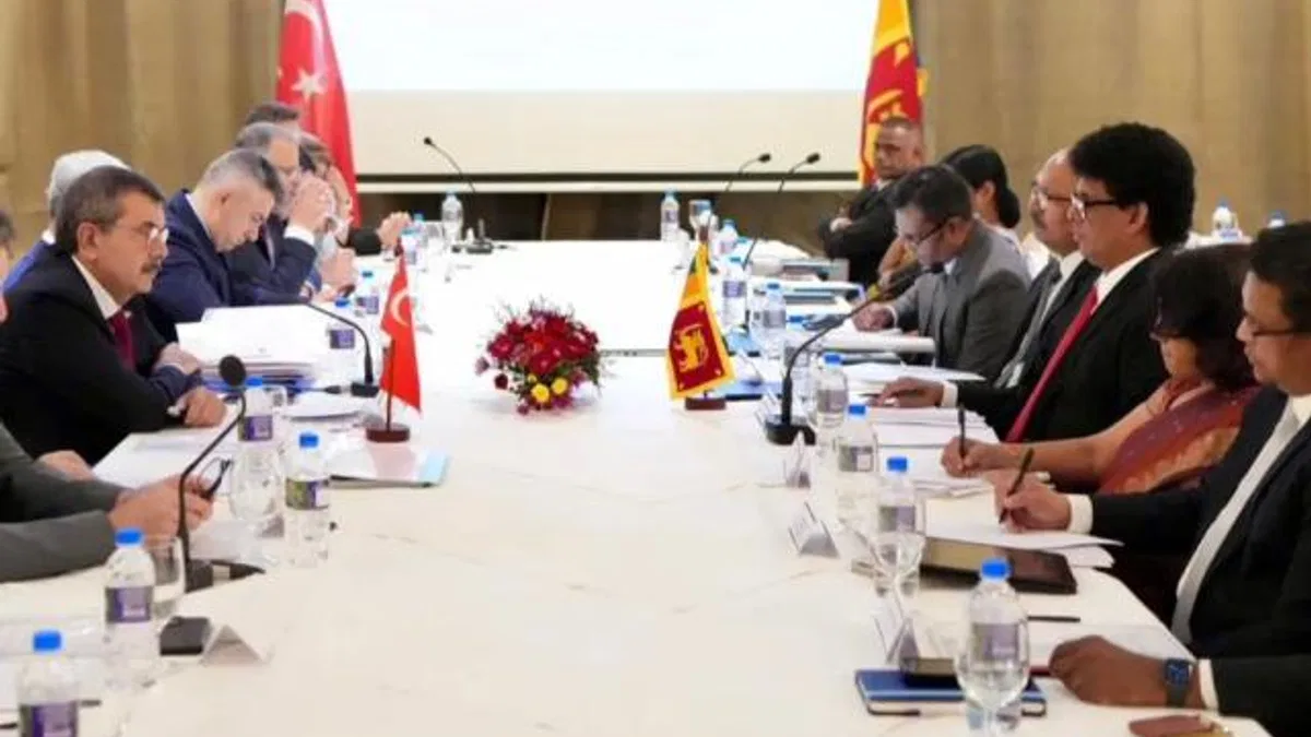 Bakan Tekin Türkiye-Sri Lanka iş birliği toplantısında