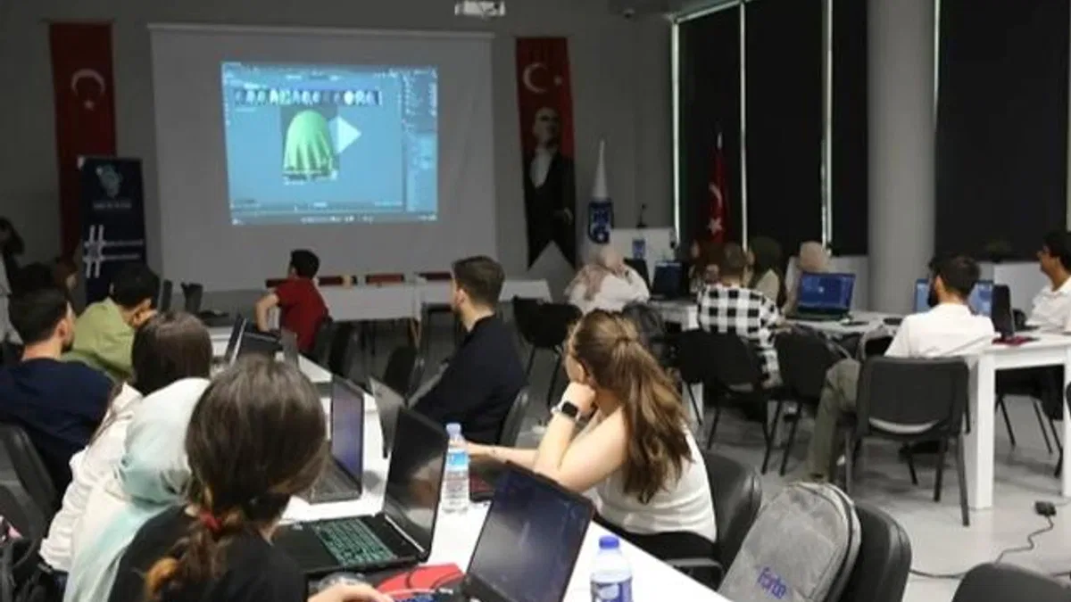 ABB'den öğrencilere 3D modelleme kursu