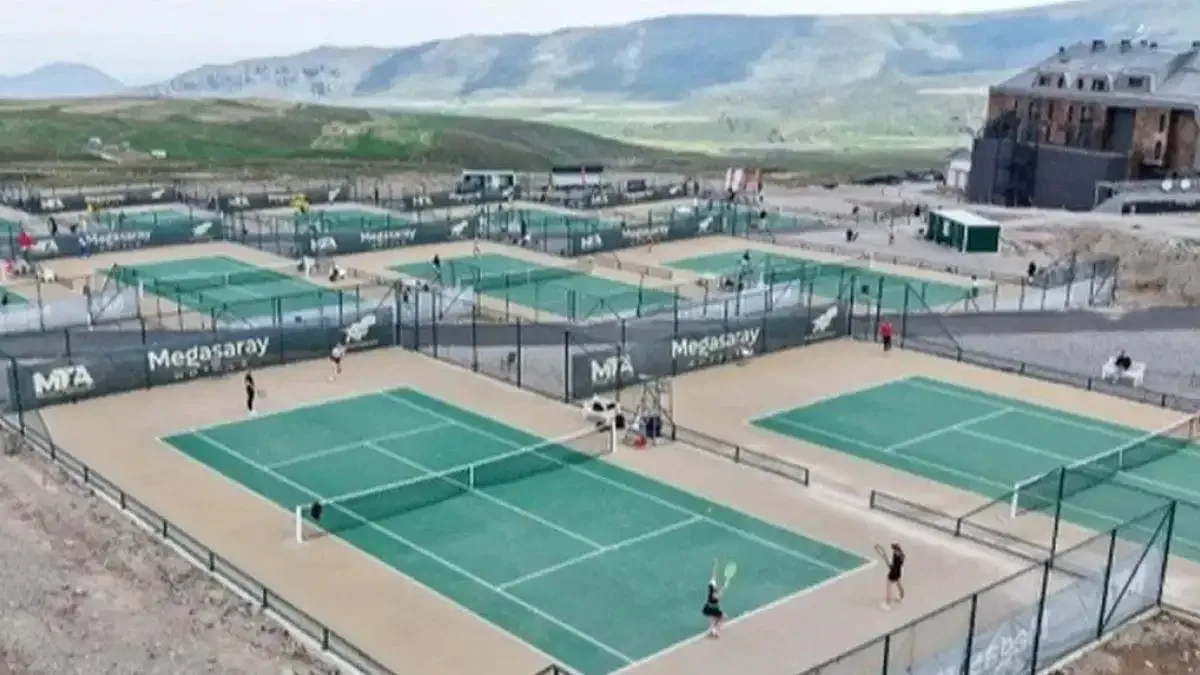 Kayseri Erciyes'te Dünya Tenis Turu heyecanı