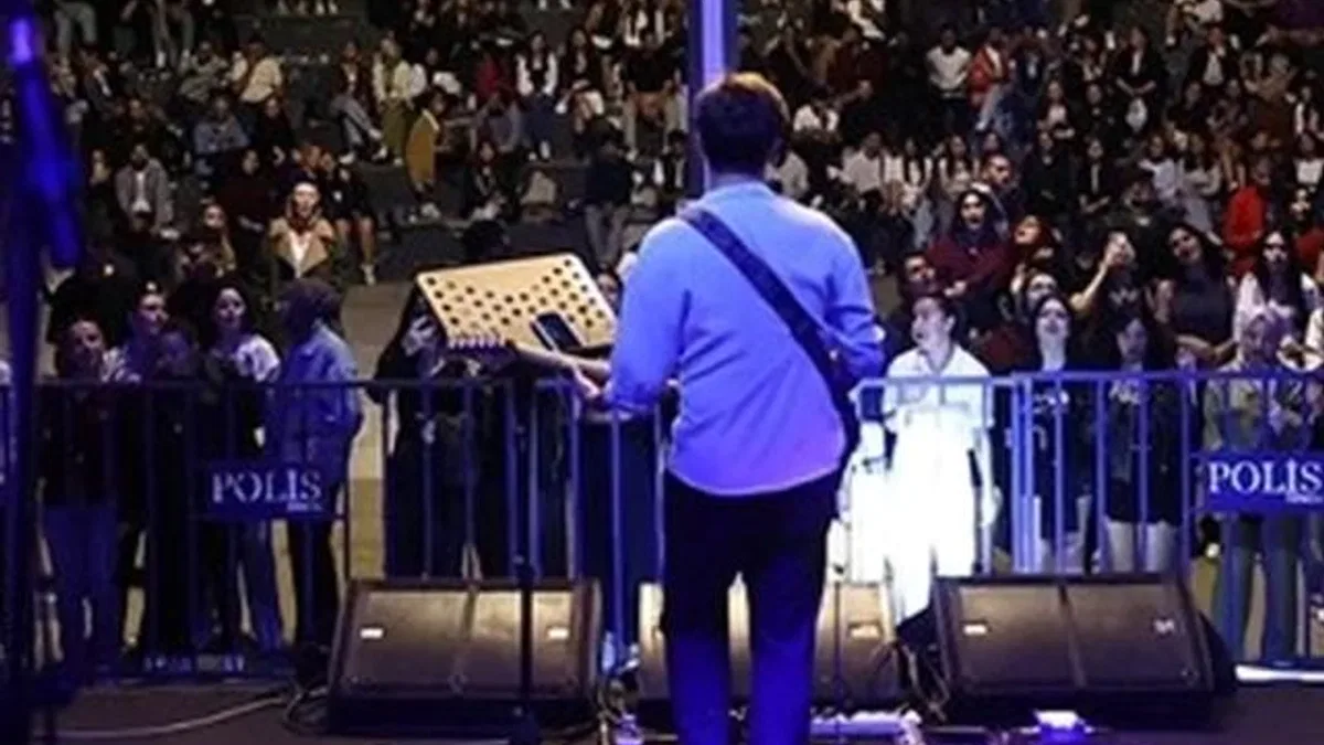 ​​​​​​​Denizli’de gençlik konserleri ile bayram coşkusu