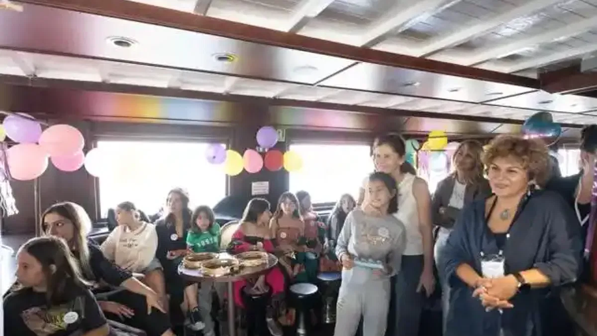 İzmir'de başarılı kadınlar kız çocuklarına ilham oldu