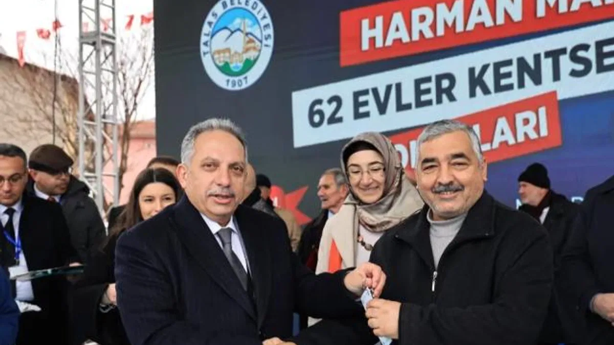 Kayseri Talas'ta kentsel dönüşüm tam gaz sürüyor