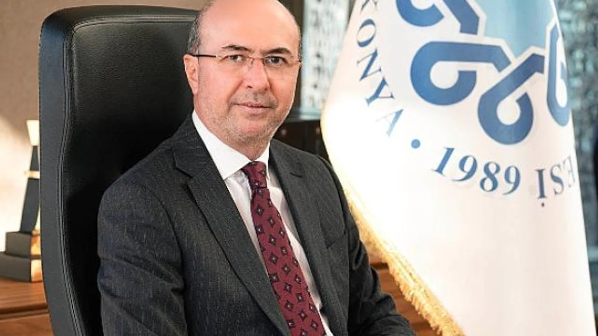 Başkan Pekyatırmacı Regaib Kandili'ni tebrik etti