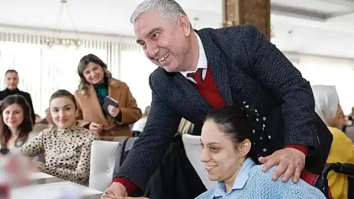 Bergama'daki Engelli Çocuklar Ilıca Sosyal Tesisleri'nde Buluştu