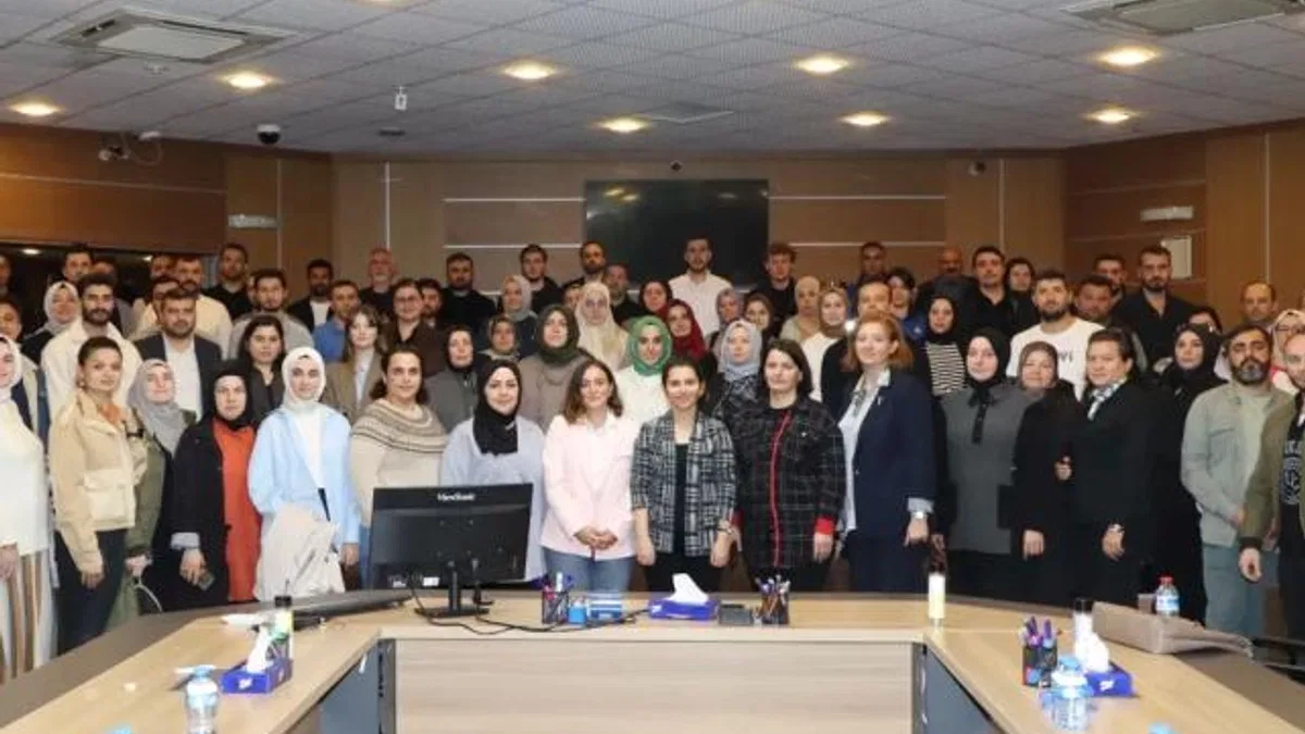 Kocaeli Büyükşehir personeli kendini geliştiriyor