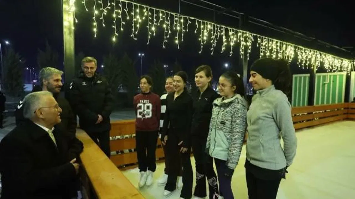 Kayseri'ye açık hava buz pateni pisti geliyor