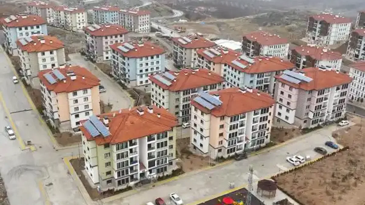 Malatyalılar konutlarına kavuşuyor