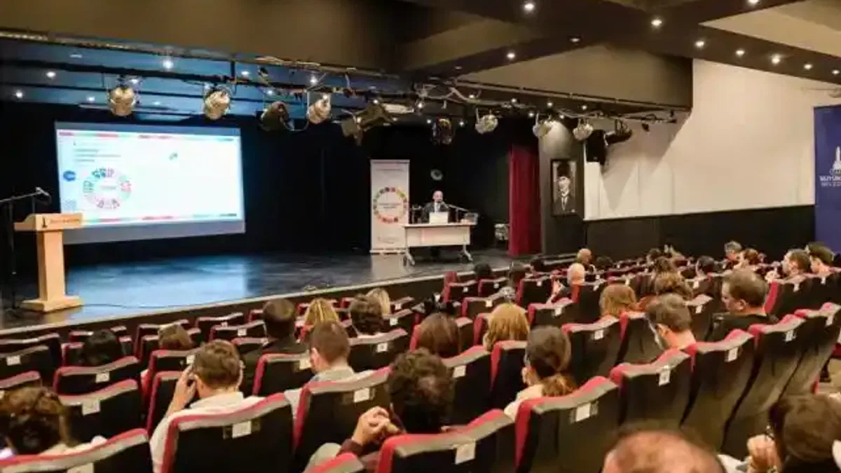İzmir'de sürdürülebilirlik ağı ilçelere yayılıyor