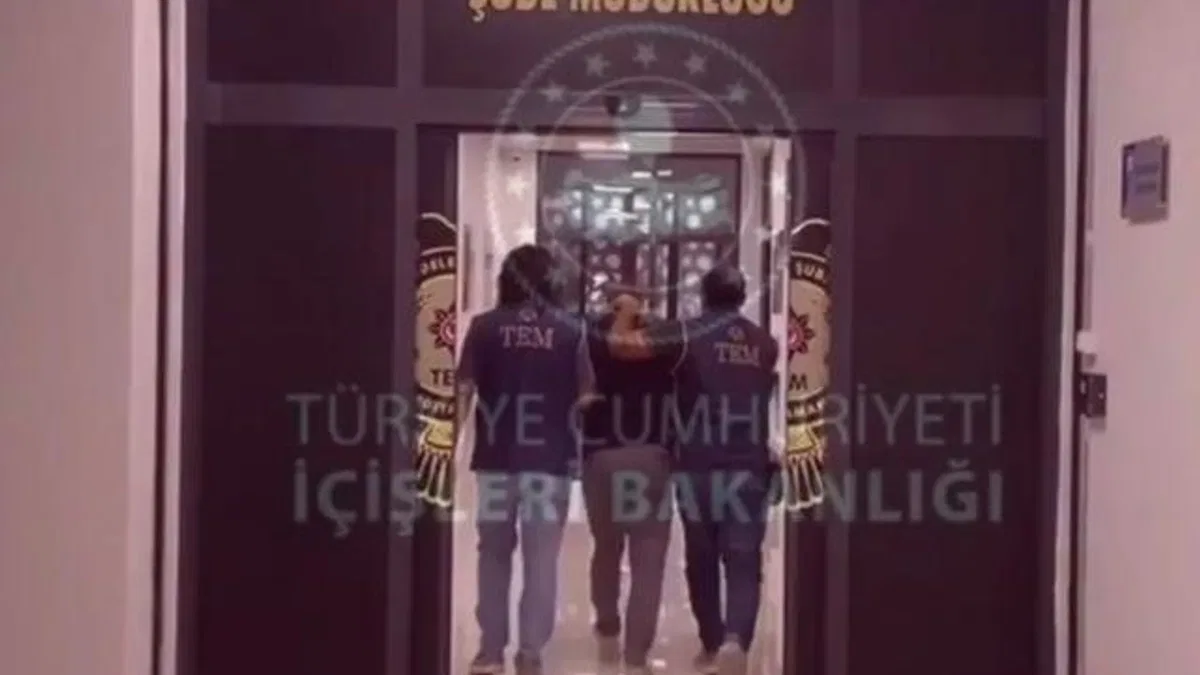 64 ilde FETÖ'ye 306 gözaltı!