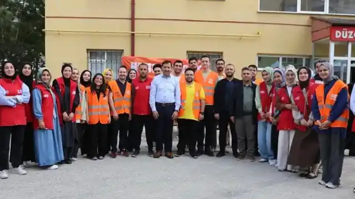 Konya Karatay'da çocuklar aileleriyle buluştu