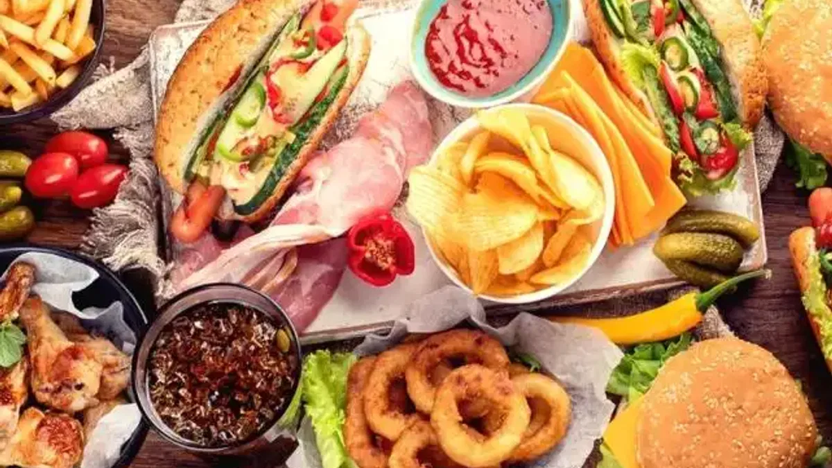 Fast food beslenme alışkanlığı depresyona sürüklüyor