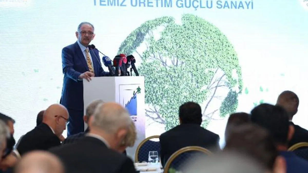 Bakan Özhaseki: Yeşil dönüşüm bir mecburiyettir