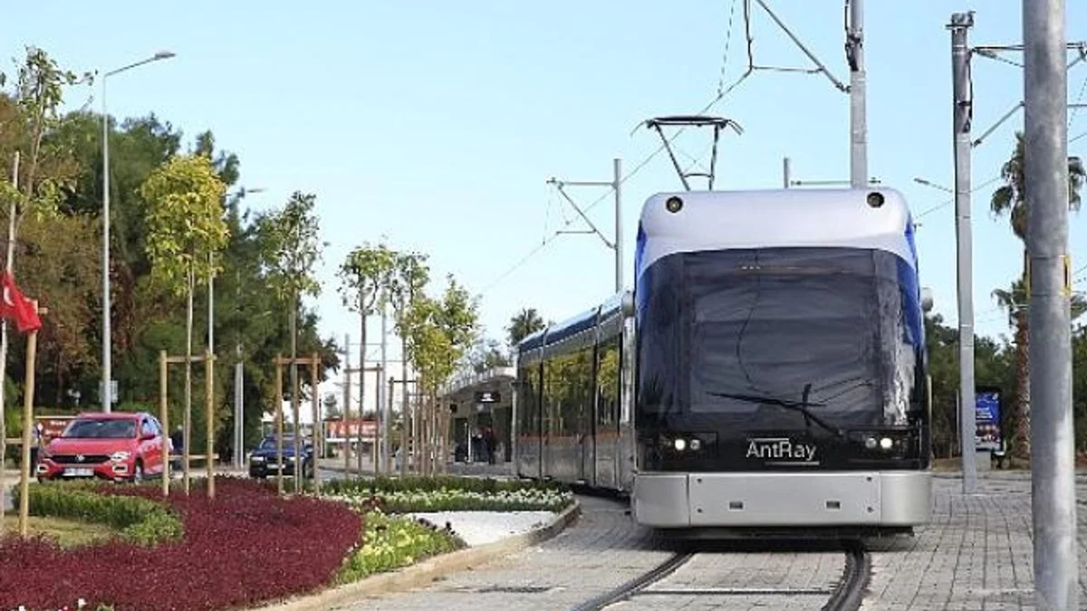 Büyükşehir'in toplu ulaşım araçları Cumhuriyet Bayramı'nda ücretsiz