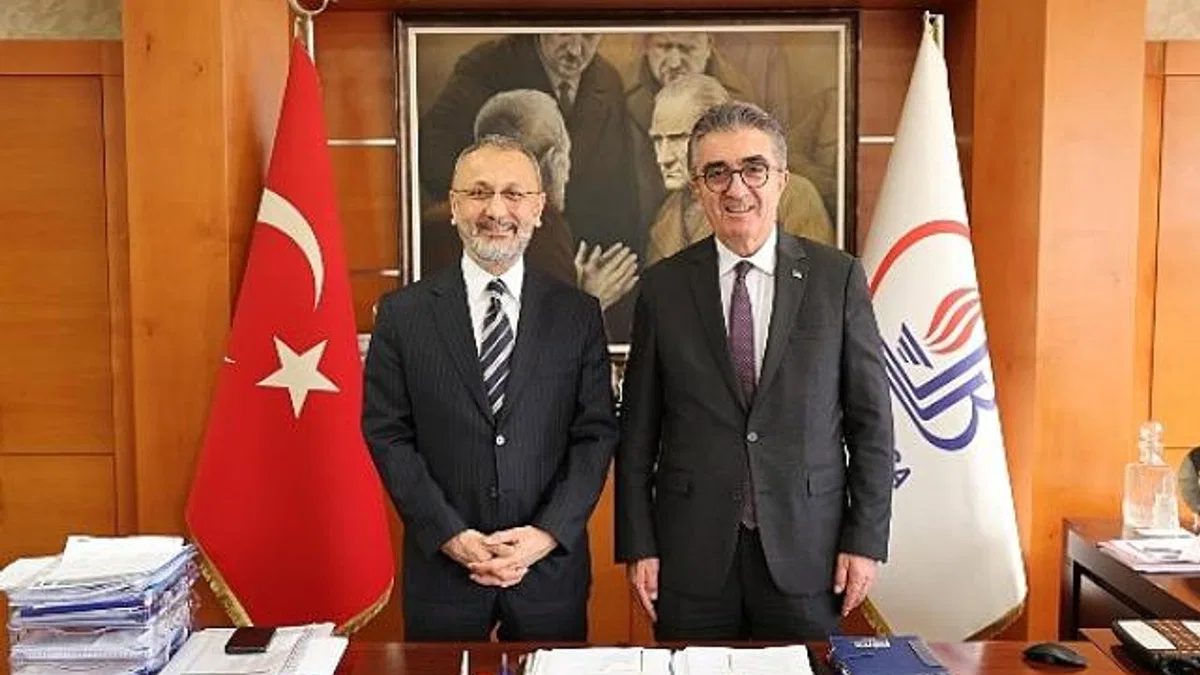 Başkan Özmen'den Başkan Mutlu'ya ziyaret