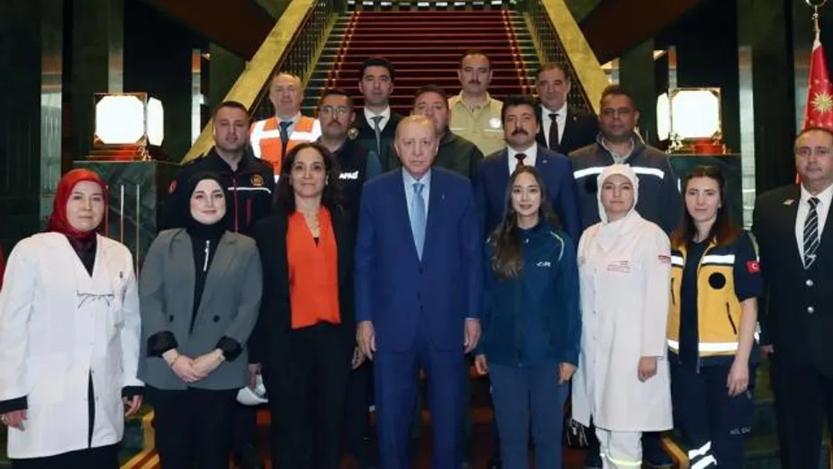 Erdoğan işçi ve işveren temsilcilerini ağırladı
