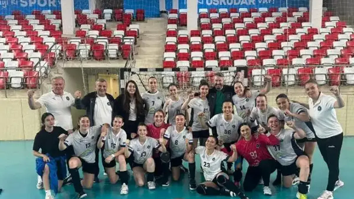 Poyrazın Kızları play-off serisinde öne geçti