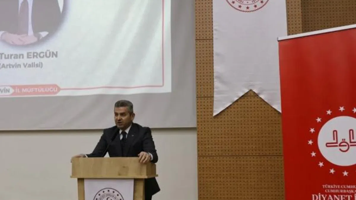 Artvin’de “Aylık Din Hizmetleri Değerlendirme Toplantısı” gerçekleştirildi