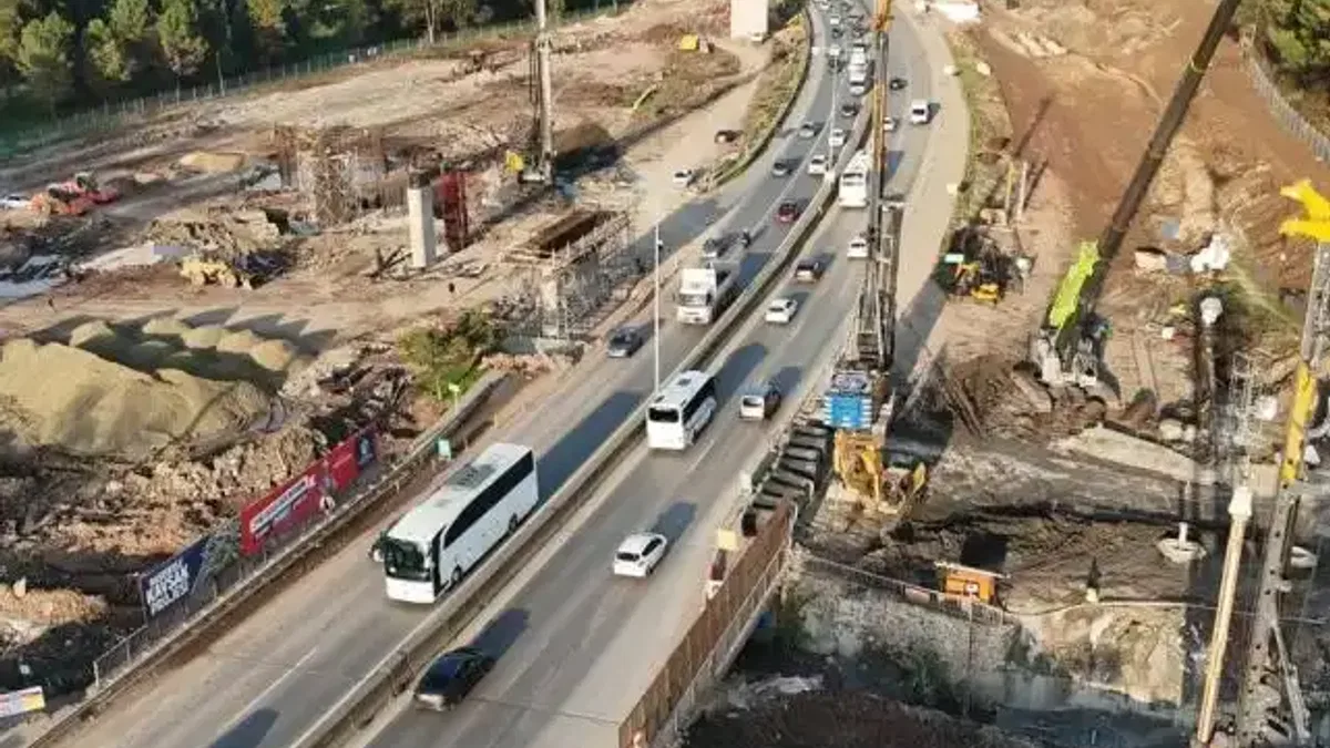 Kocaeli'de o kavşak için 6 noktada birden çalışmalar sürüyor