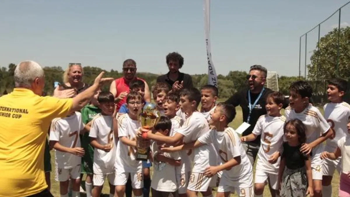 International Junior Cup’ta ilk şampiyonlar belli oldu