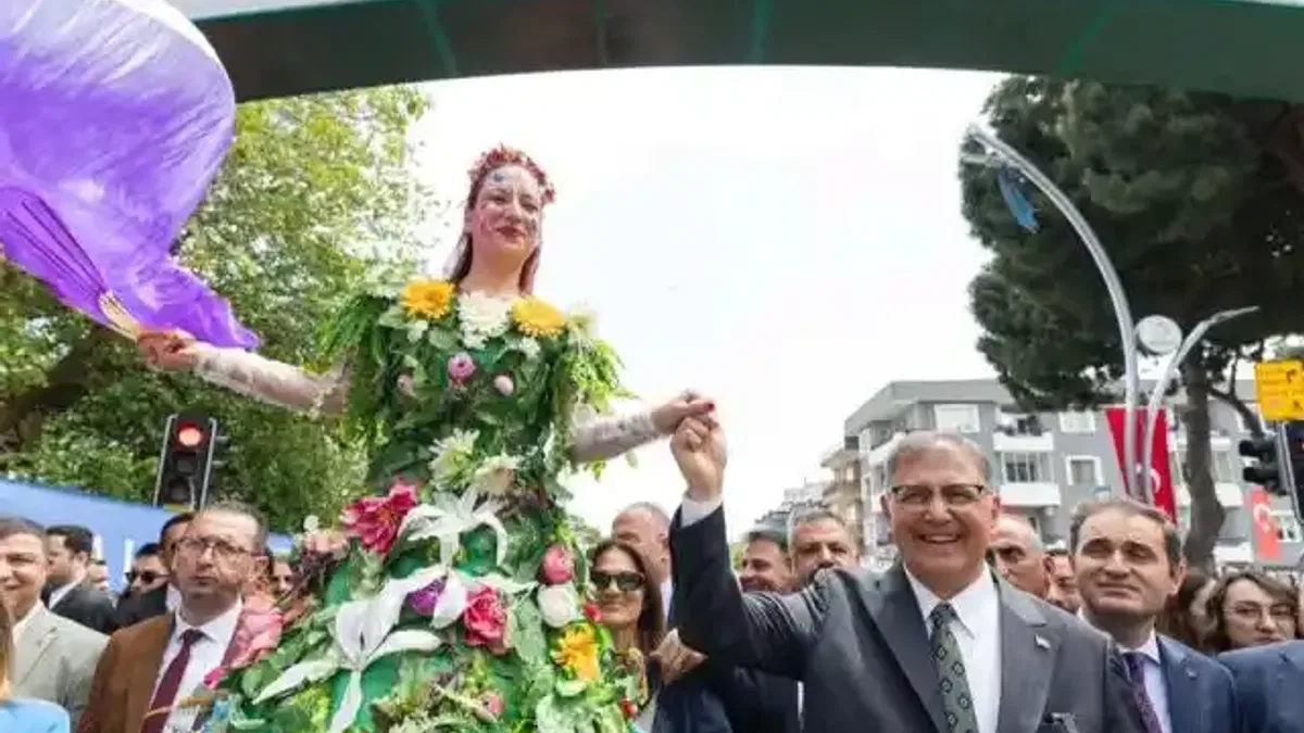 Uluslararası Bayındır Çiçek Festivali'ne coşkulu start