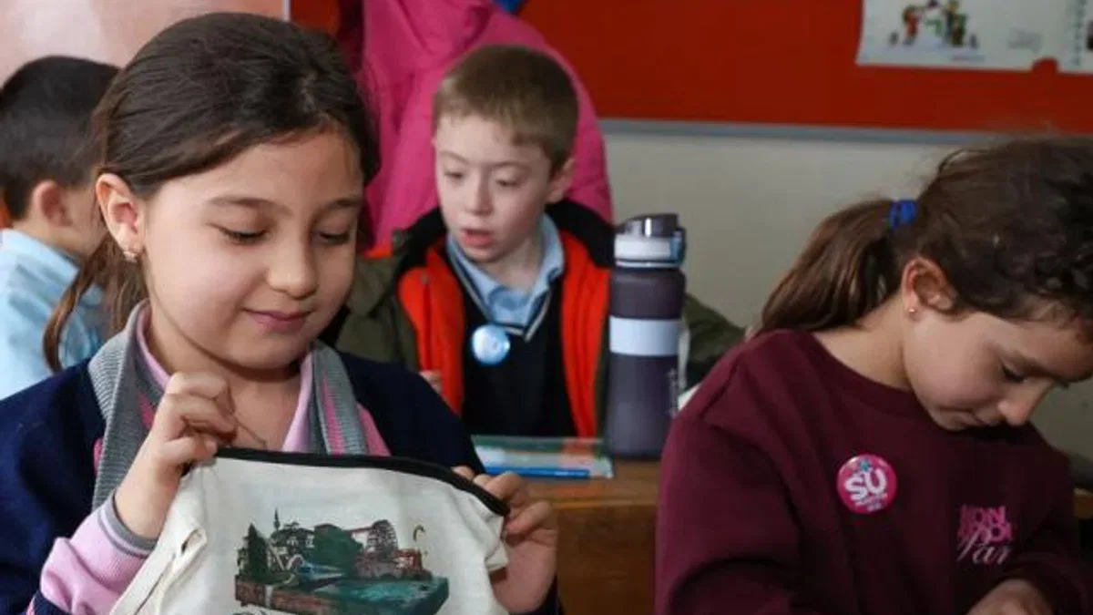 Geyve’de minikler 'su müfettişi' oldu