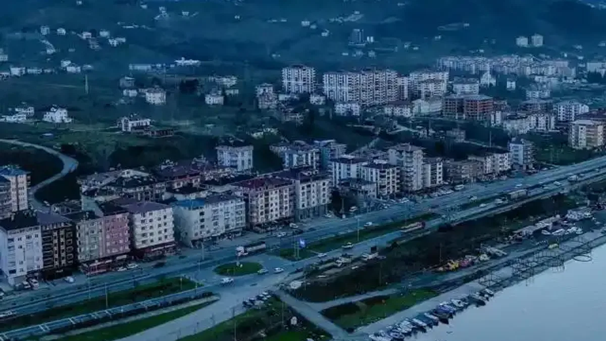 Trabzon Arsin’e yeni taksi durakları geliyor