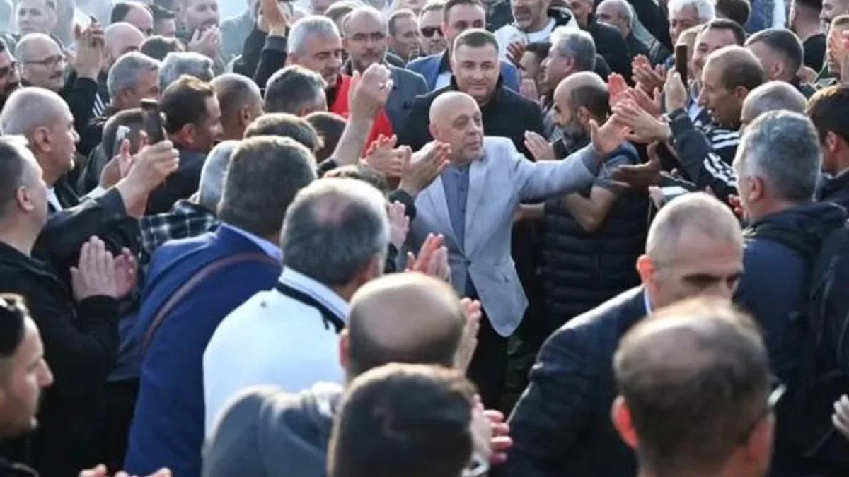 Hizmet-İş'ten Antalya çıkarması