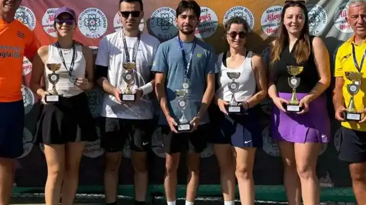 Geleneksel Karma Tenis Turnuvası Dalaman'da yapıldı