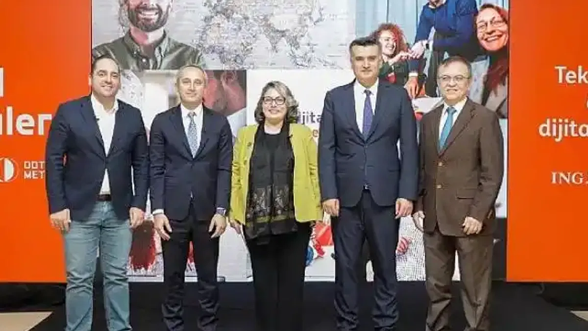 Dijital Öğretmenler projesiyle teknoloji ile güçlenen öğretmenlerle dijital dönüşüme destek