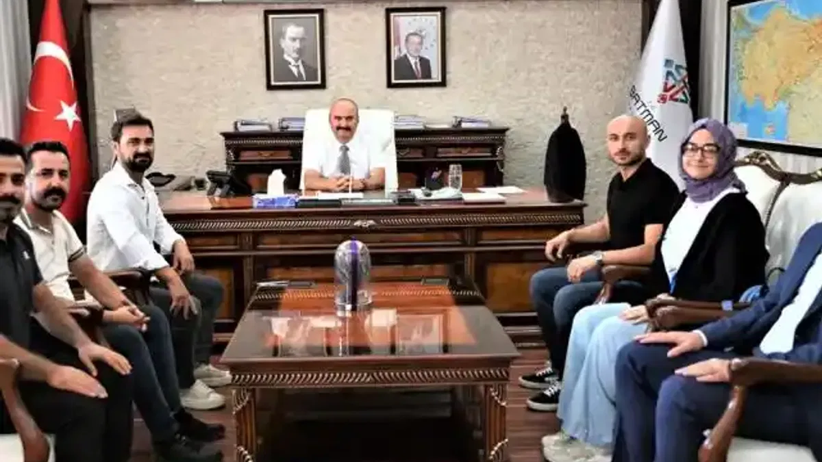 Türkiye’nin yamaç paraşütçüleri Mereto Dağı’nda buluşacak