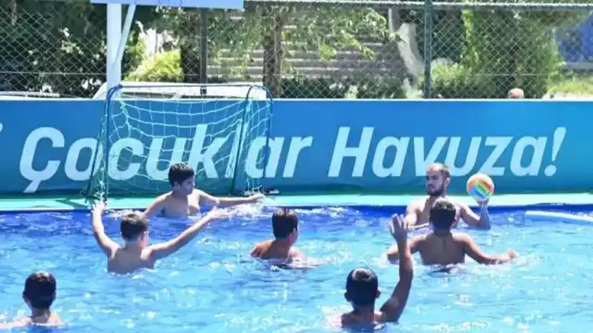 Manisa'da 6 binden fazla öğrenci yazı serin geçirdi