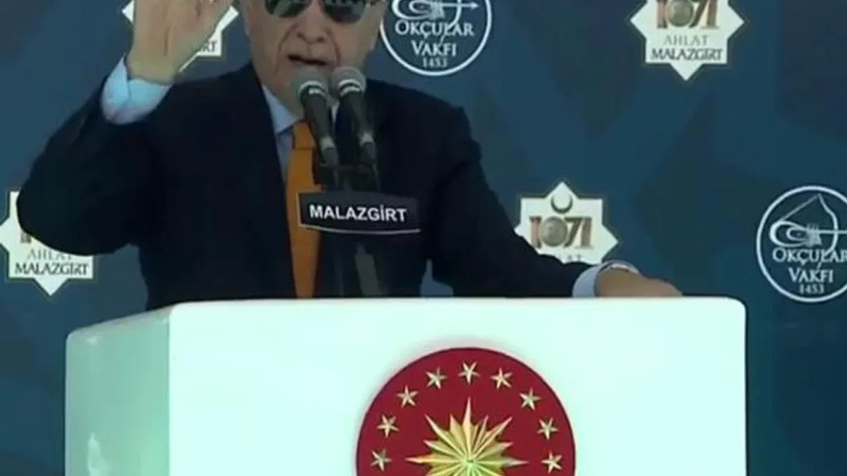 Cumhurbaşkanı Erdoğan Malazgirt'te (CANLI)