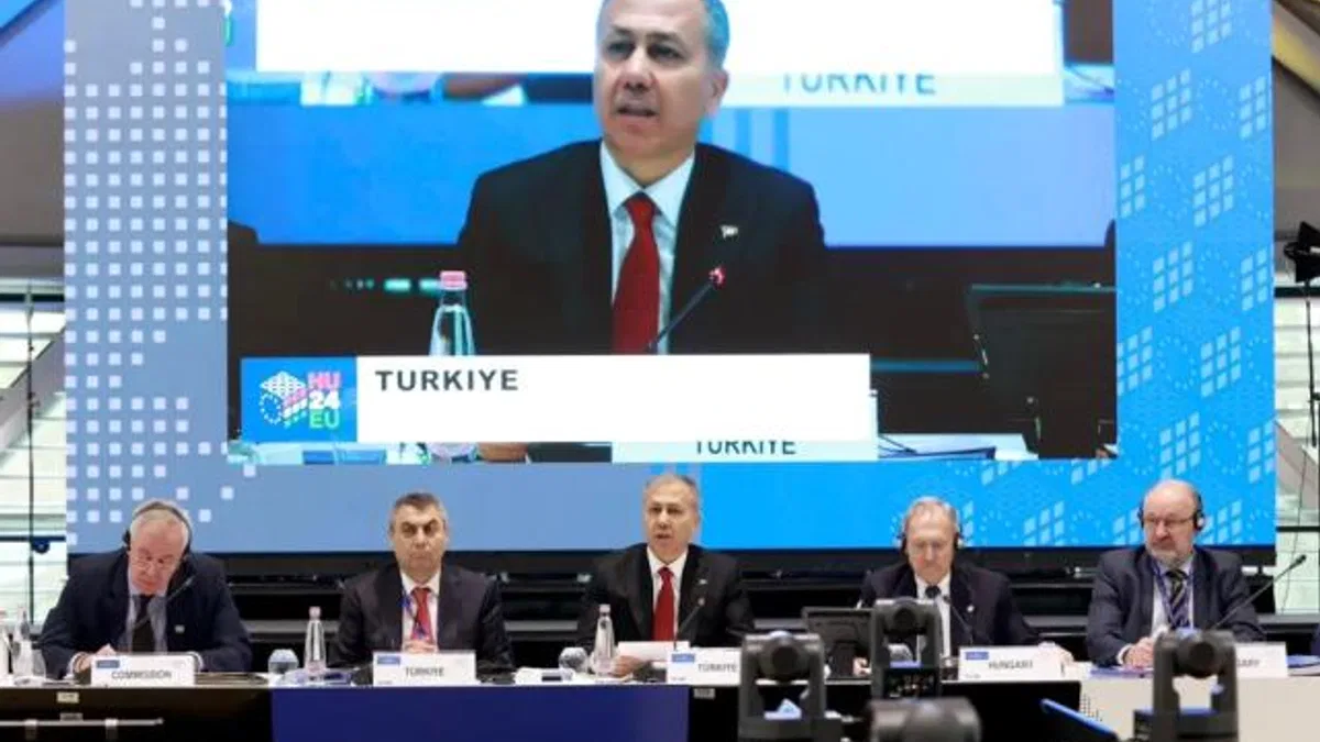 Bakan Yerlikaya'dan 'göç' mesajı