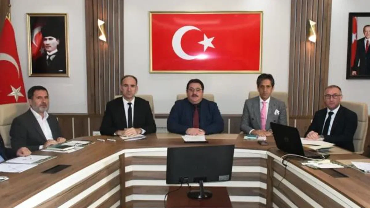 Sakarya'da maarif modele yakın mercek
